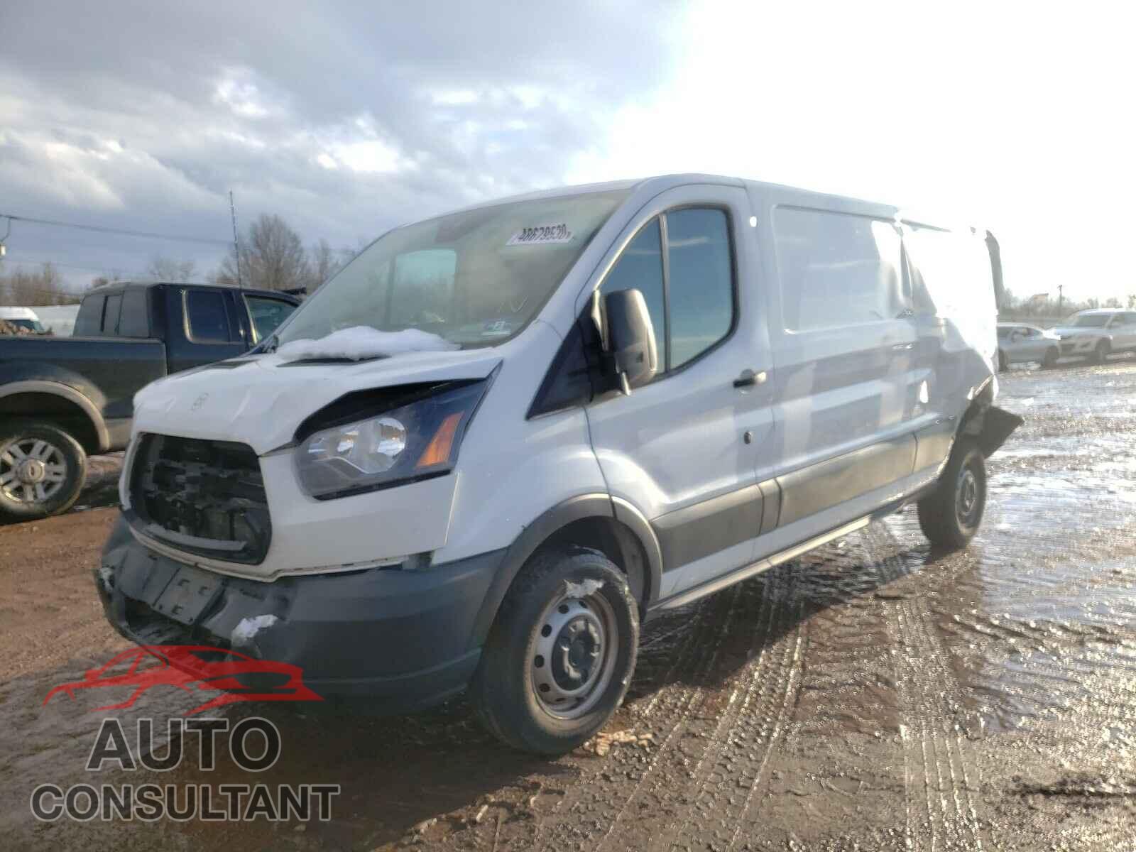 FORD TRANSIT CO 2017 - 1FTYR2ZM8HKB24737