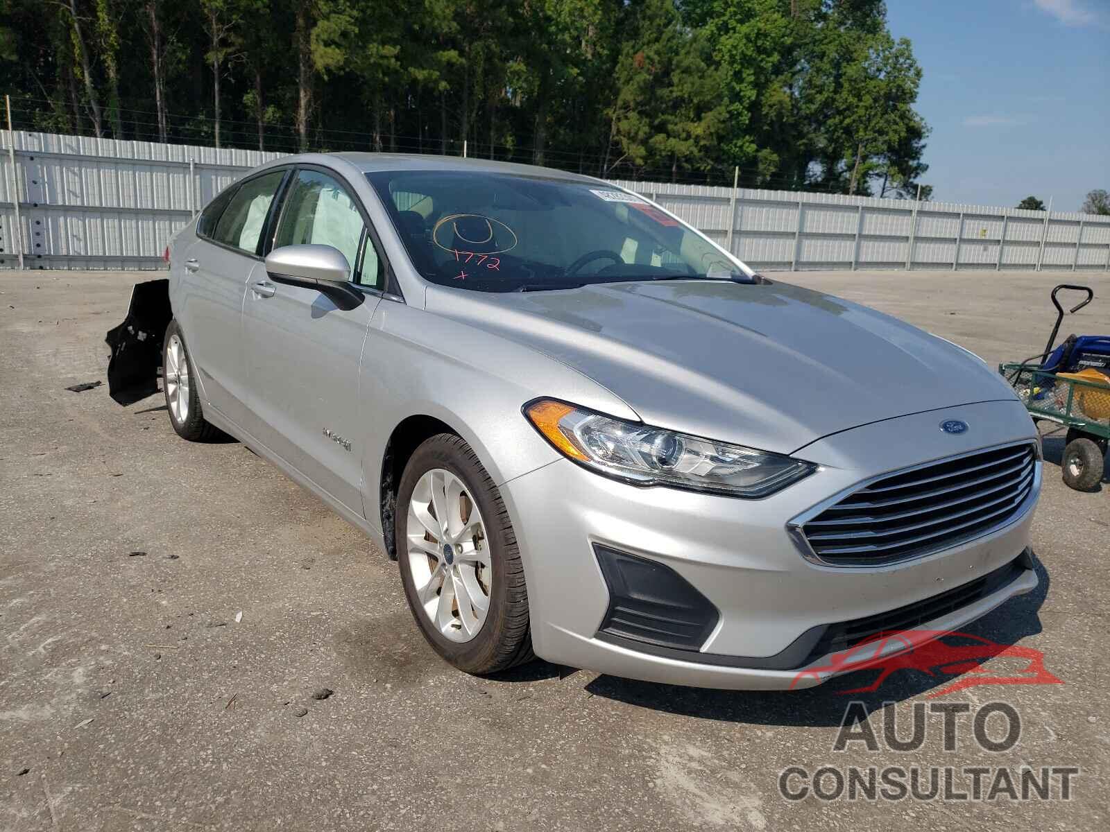 FORD FUSION 2019 - 3FA6P0LU9KR180219