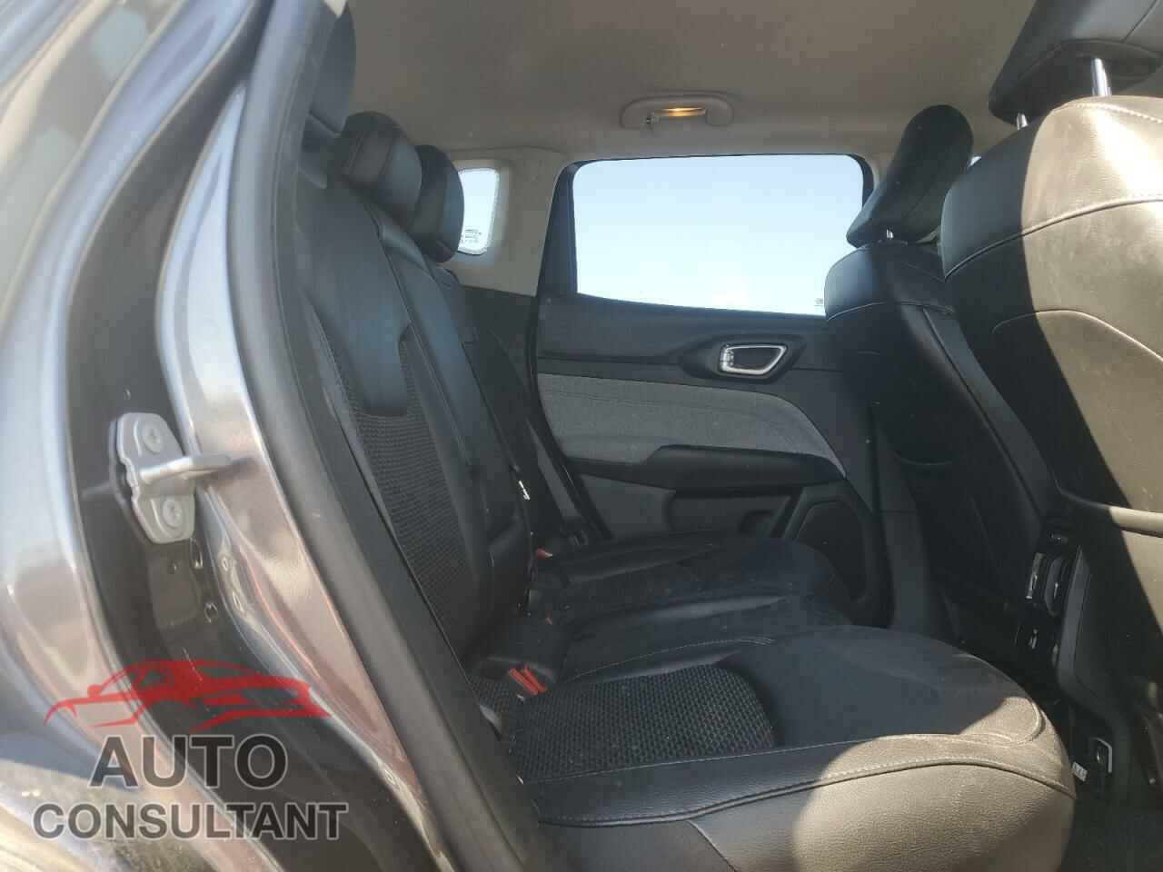 JEEP COMPASS 2022 - 3C4NJDBB2NT102421