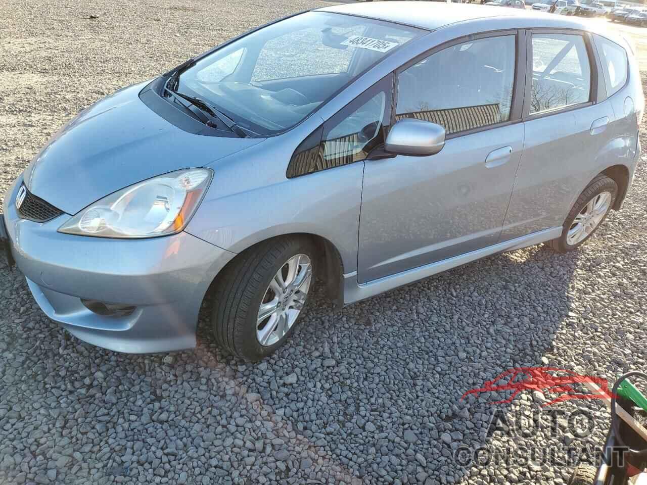 HONDA FIT 2011 - JHMGE8H58BC021807