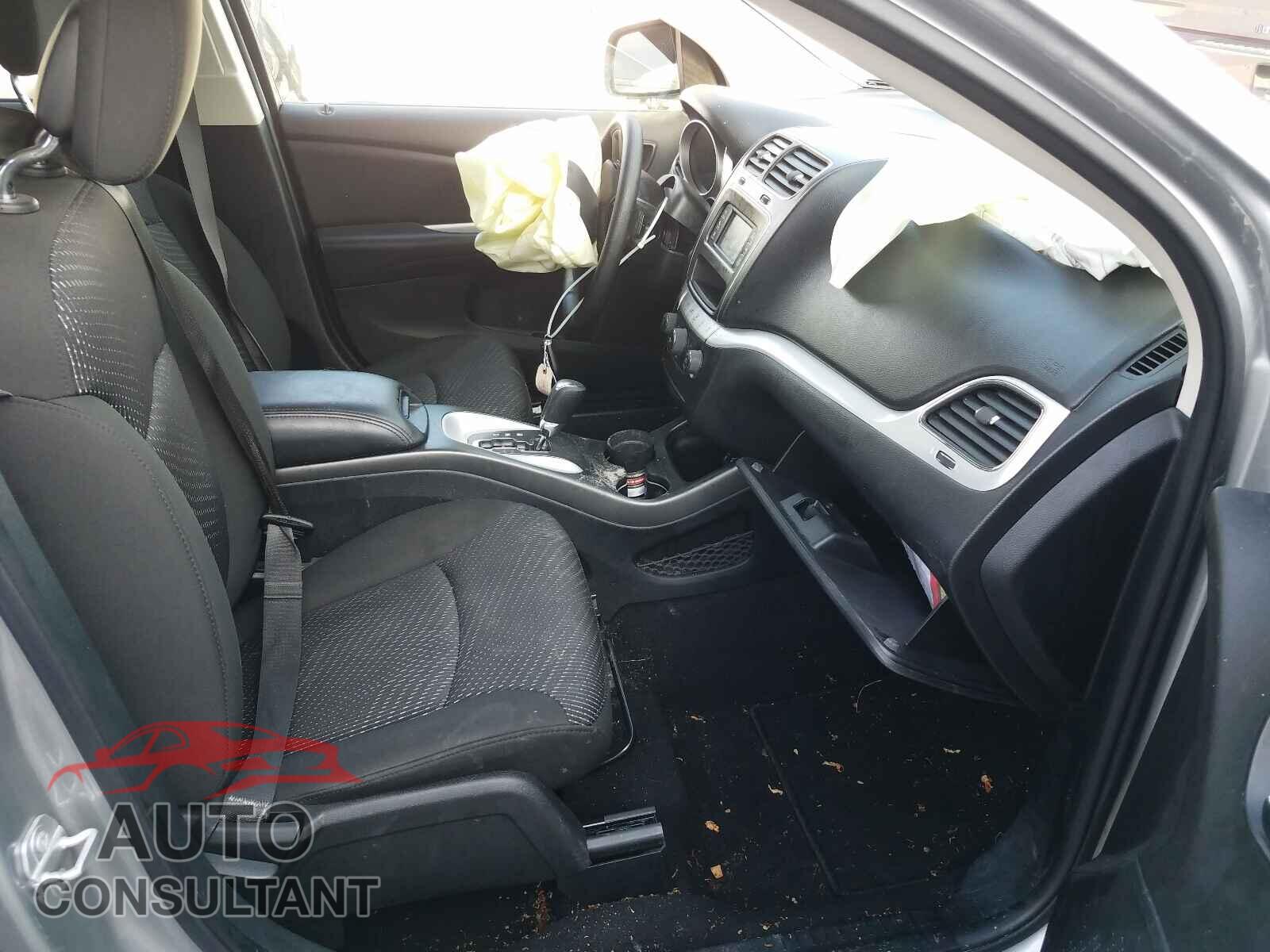 DODGE JOURNEY 2020 - 3C4PDCAB8LT201656