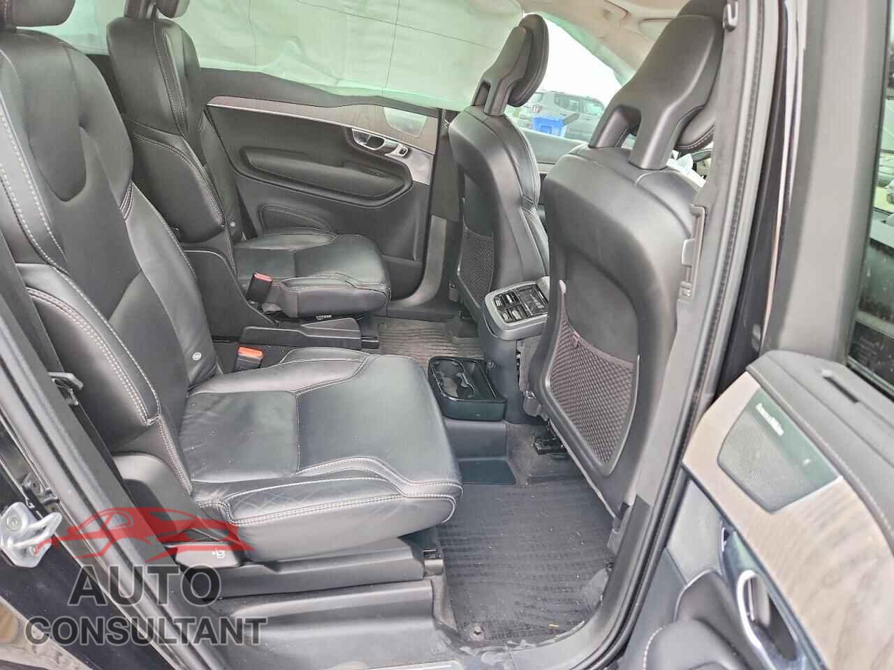 VOLVO XC90 2022 - YV4A221L6N1813909