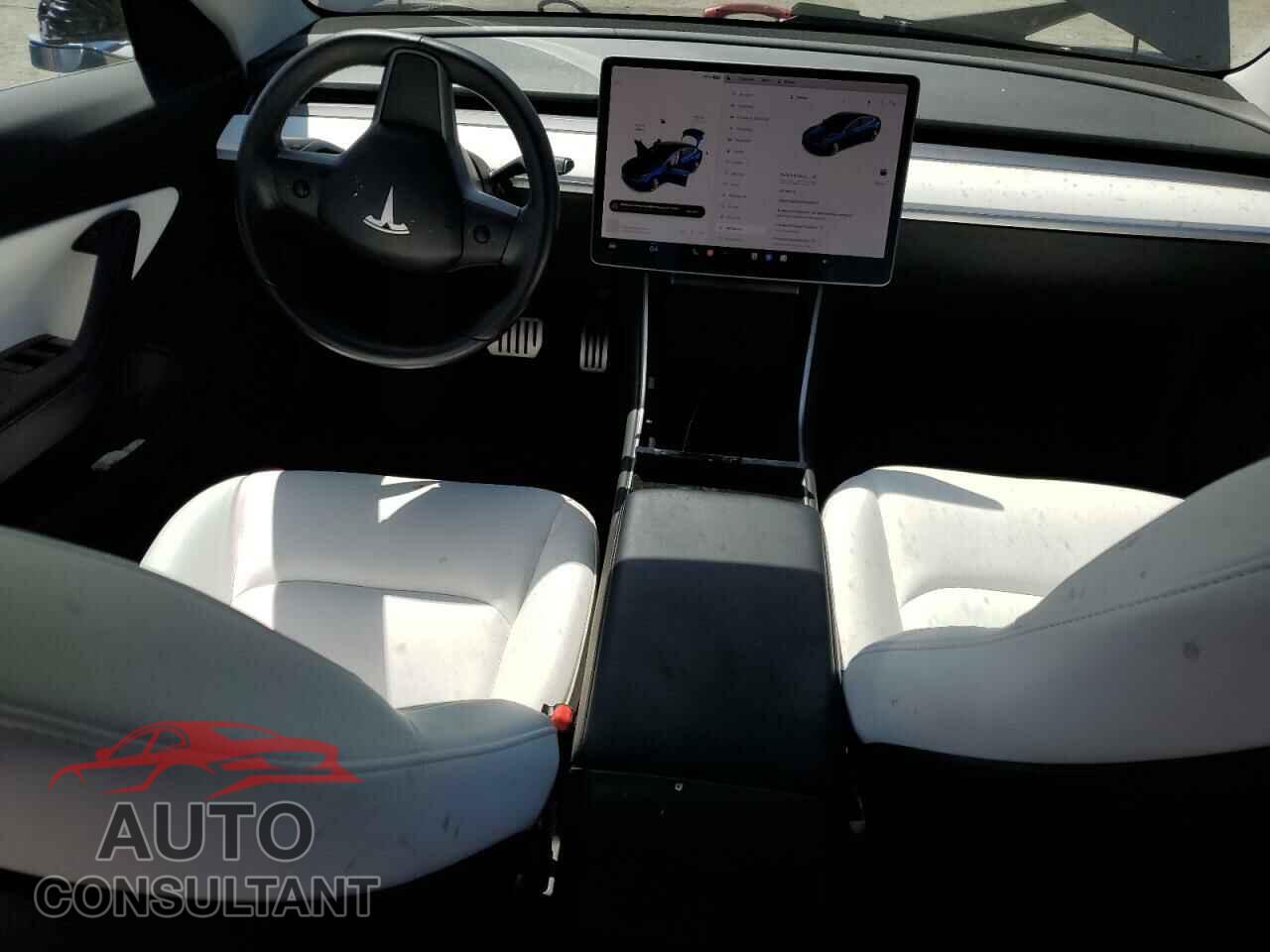 TESLA MODEL 3 2018 - 5YJ3E1EB4JF080677