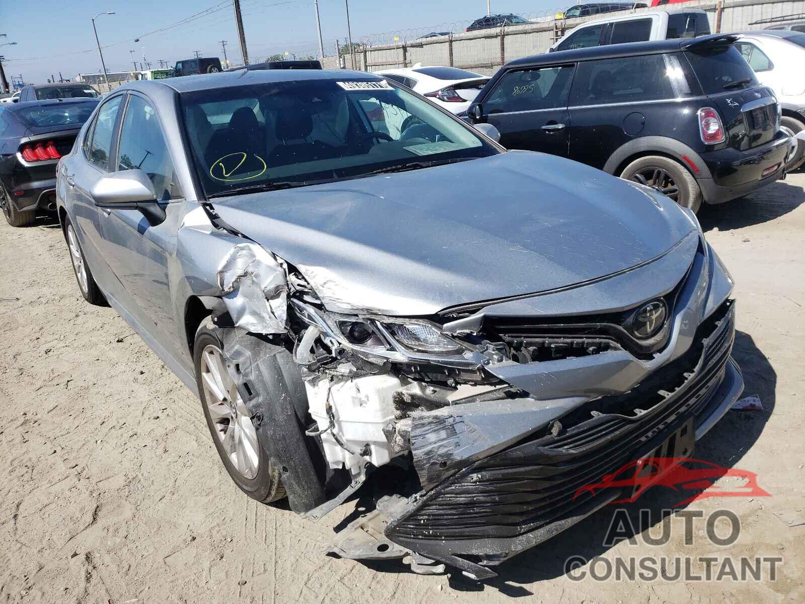 TOYOTA CAMRY 2019 - 4T1B11HK5KU268356