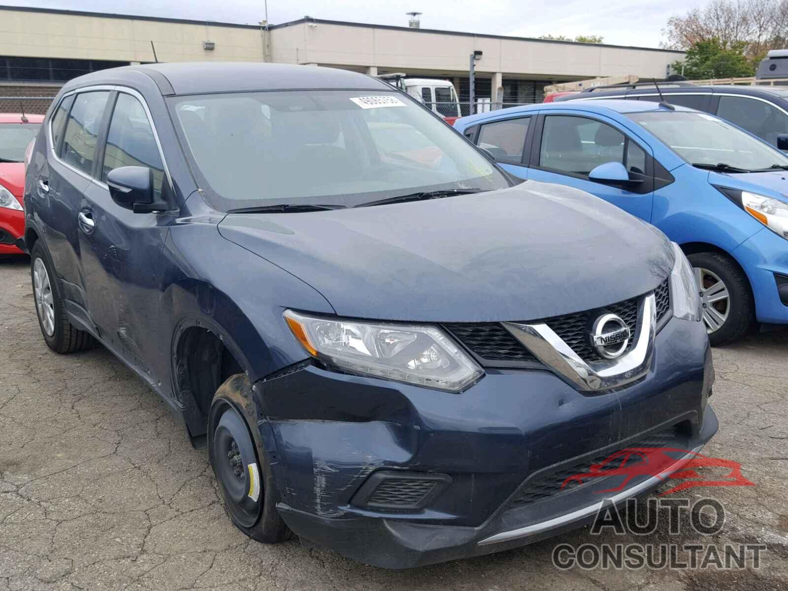 NISSAN ROGUE S 2015 - KNMAT2MT4FP578226