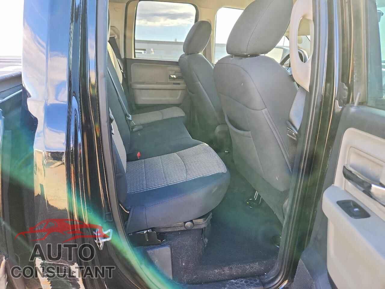 DODGE RAM 1500 2012 - 1C6RD7GT8CS285101