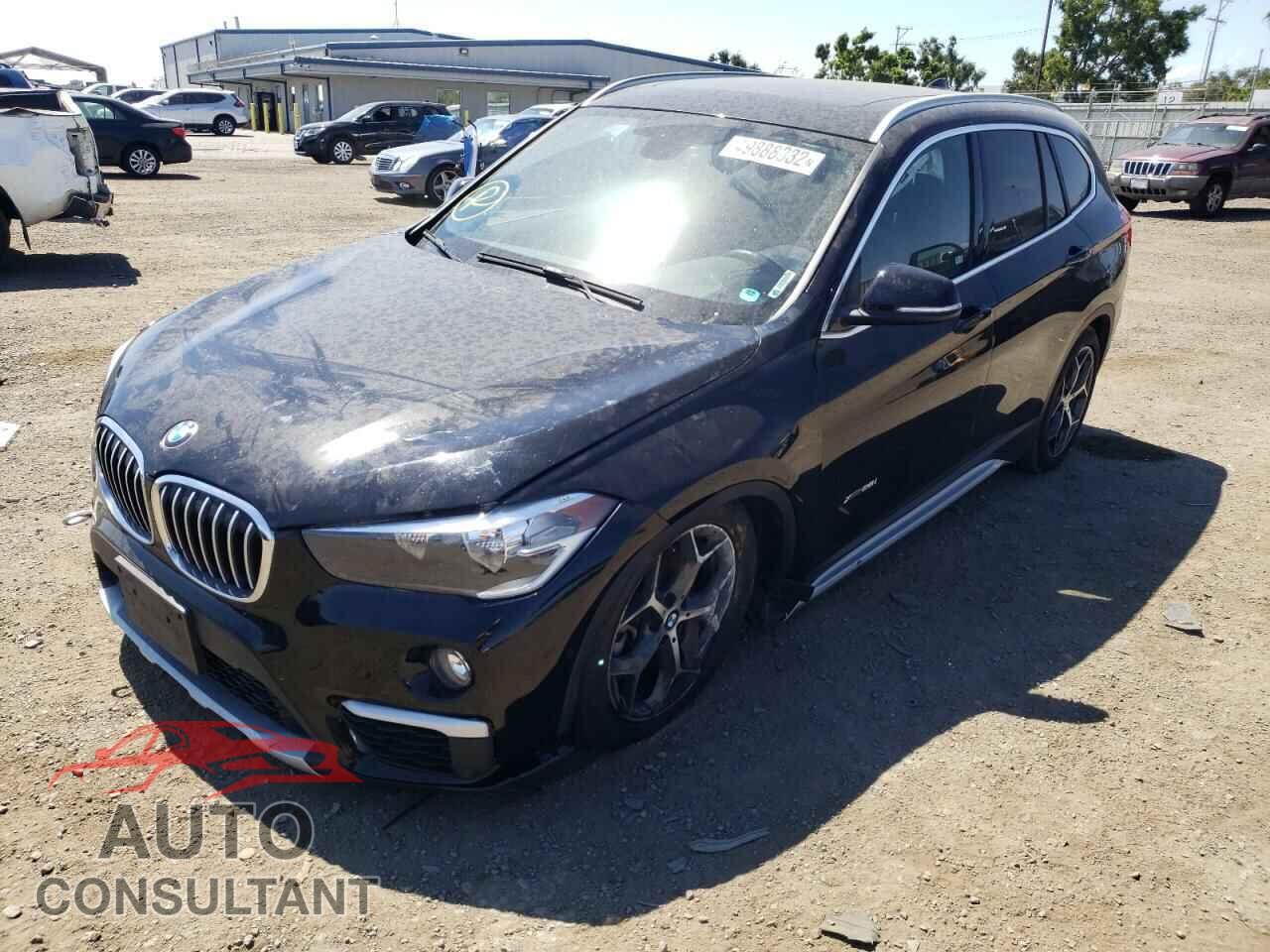 BMW X1 2018 - WBXHT3Z31J4A67005