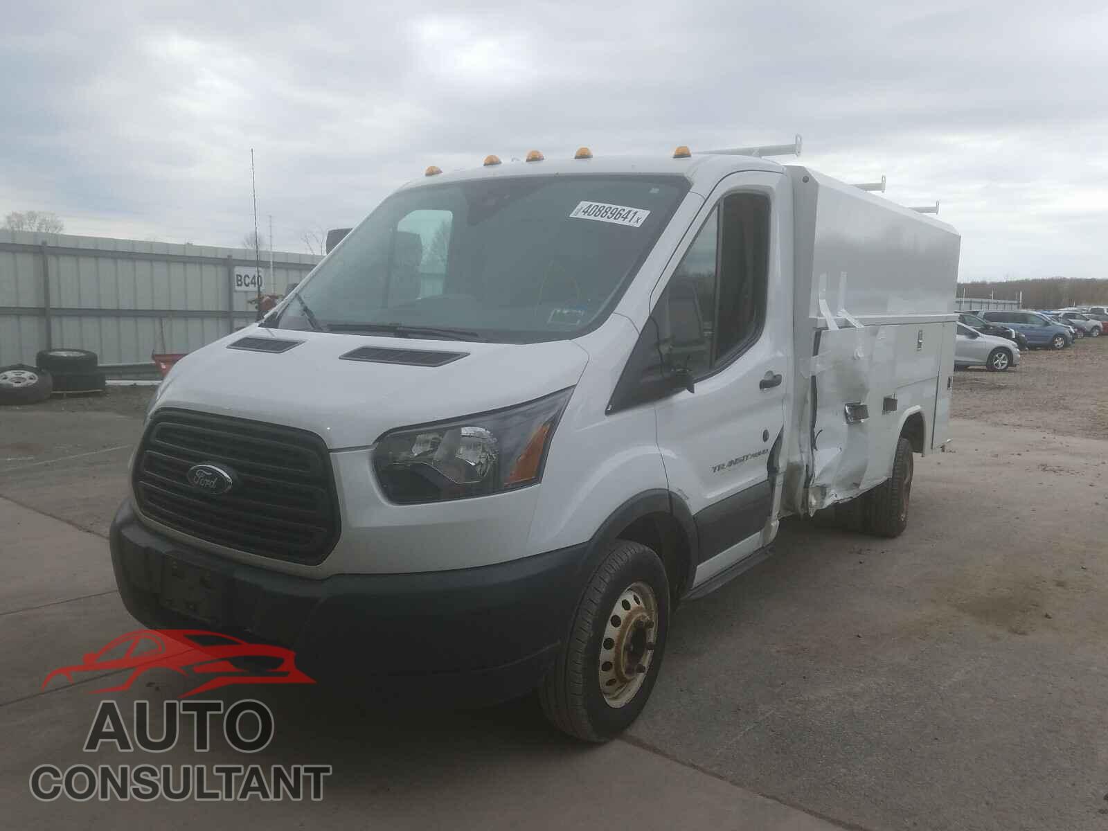 FORD TRANSIT CO 2017 - 1FDBF6PM5HKB55903