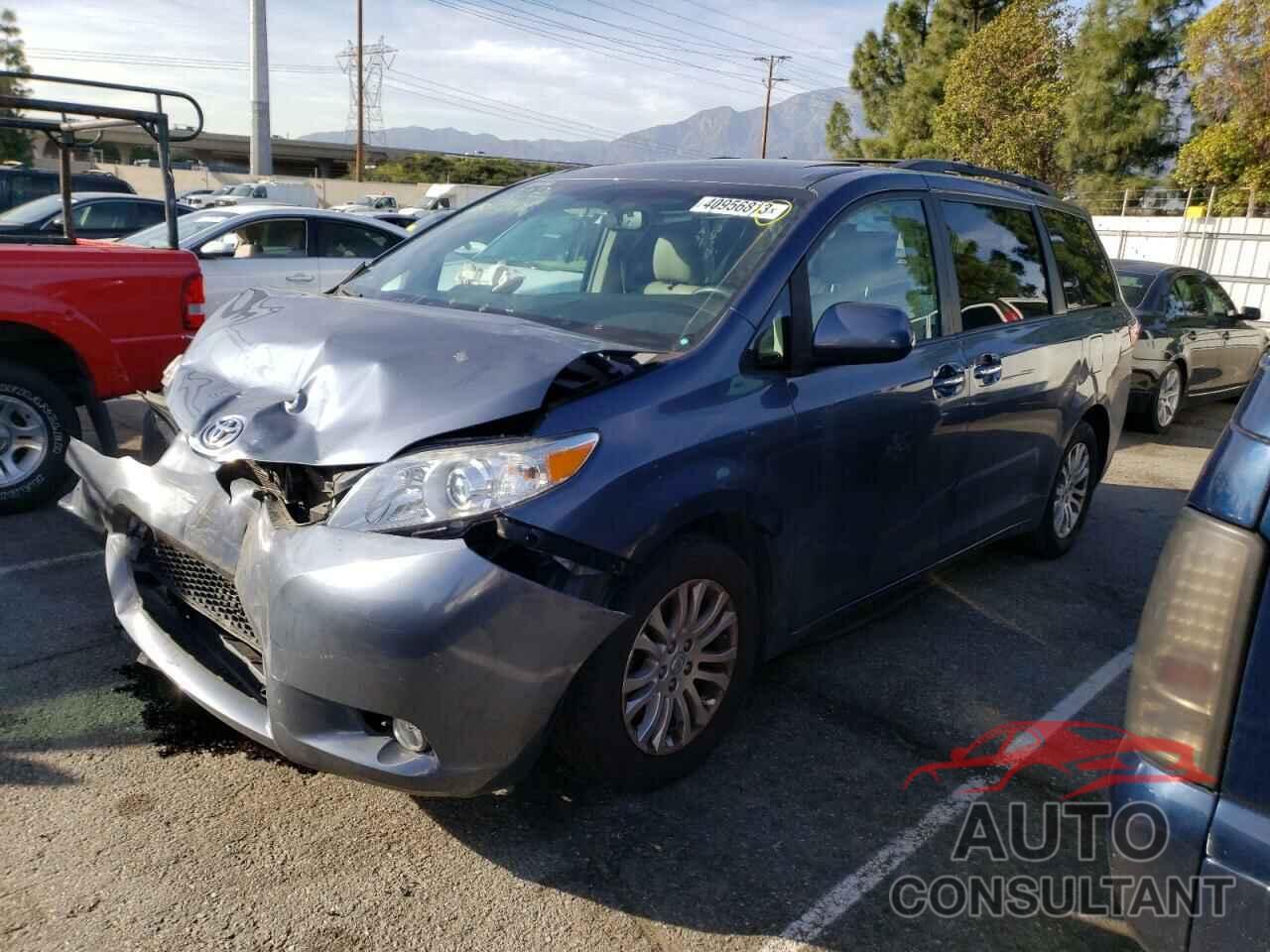 TOYOTA SIENNA 2017 - 5TDYZ3DC7HS844947