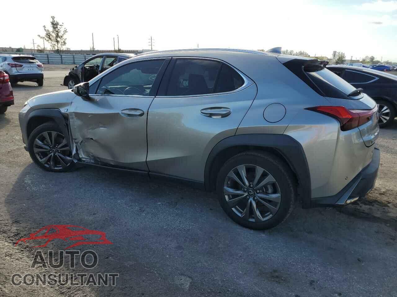 LEXUS UX 200 2019 - JTHY3JBHXK2004128