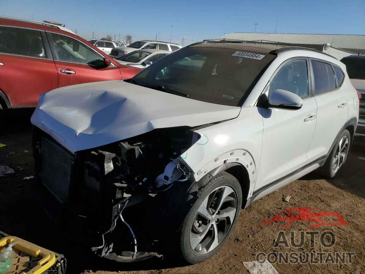 HYUNDAI TUCSON 2018 - KM8J3CA29JU648102