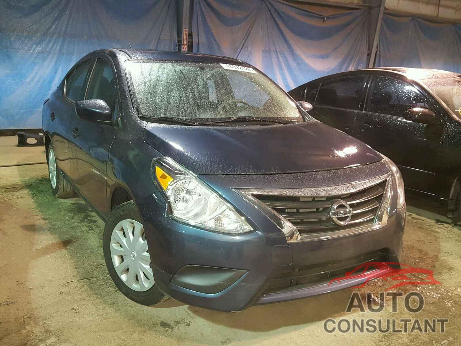 NISSAN VERSA 2017 - 3N1CN7AP3HL824983