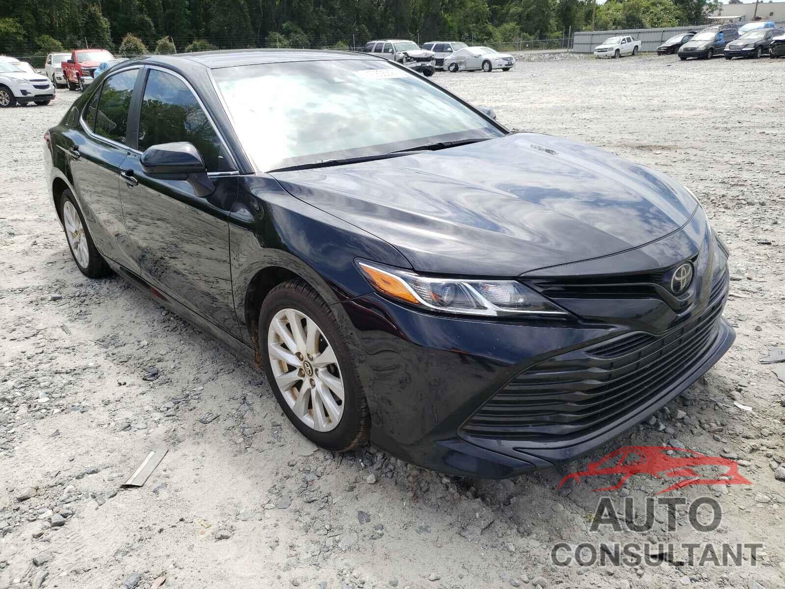 TOYOTA CAMRY 2018 - 4T1B11HKXJU078566
