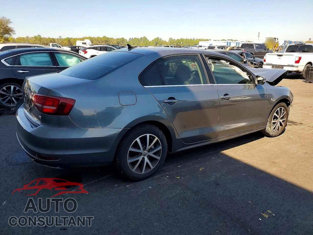 VOLKSWAGEN JETTA 2017 - 3VWDB7AJ8HM291770