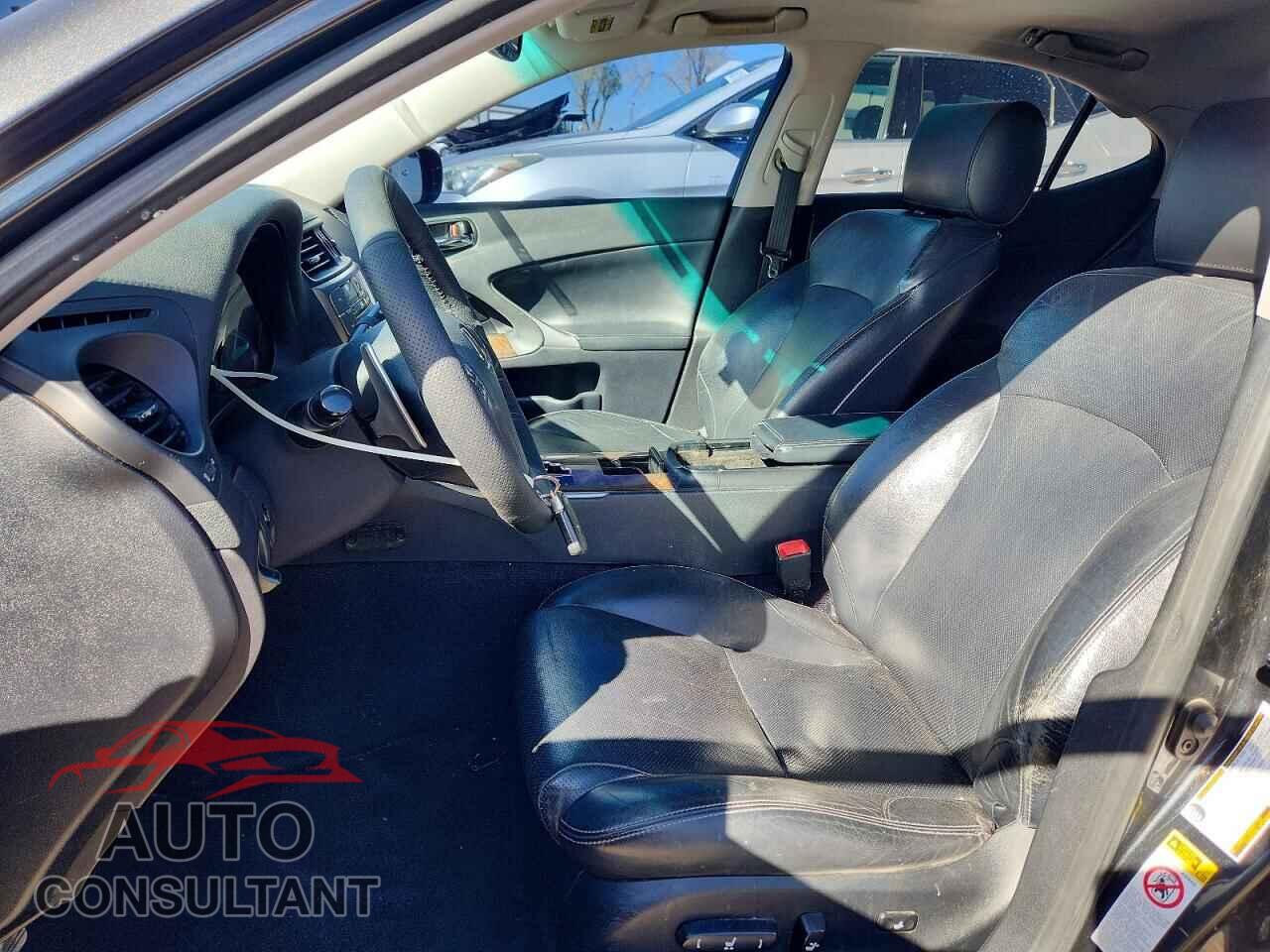 LEXUS IS 2010 - JTHBF5C22A5109760