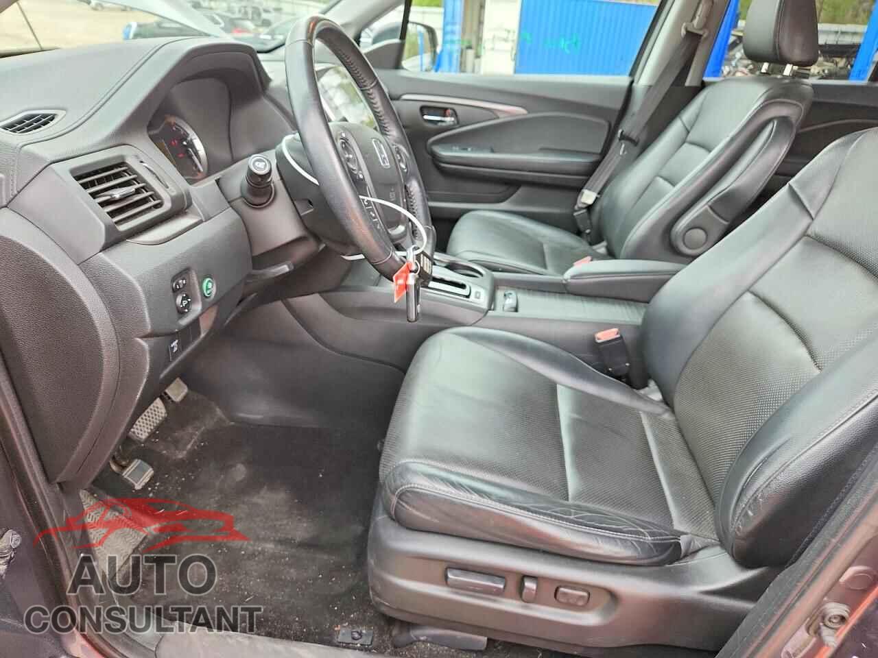 HONDA RIDGELINE 2017 - 5FPYK2F69HB002371