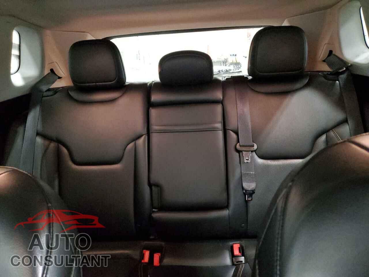 JEEP COMPASS 2017 - 3C4NJDCB6HT628327