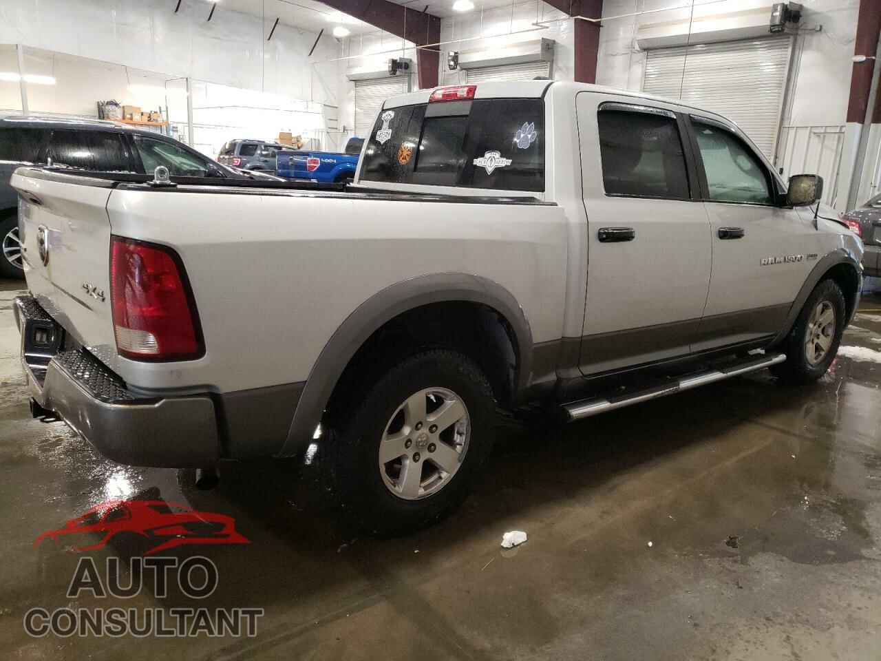 DODGE RAM 1500 2012 - 1C6RD7LT2CS257493