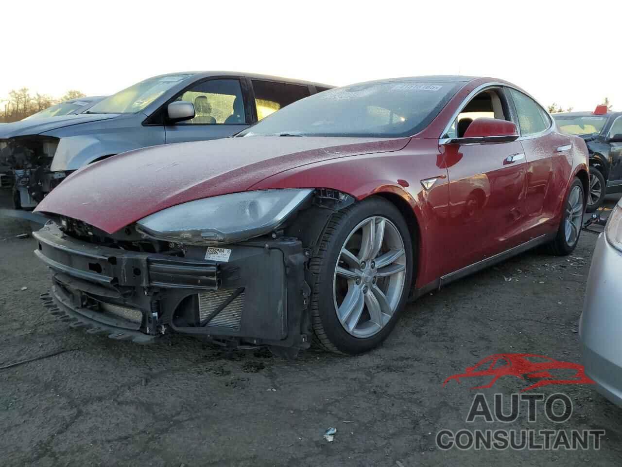 TESLA MODEL S 2016 - 5YJSA1E20GF123590