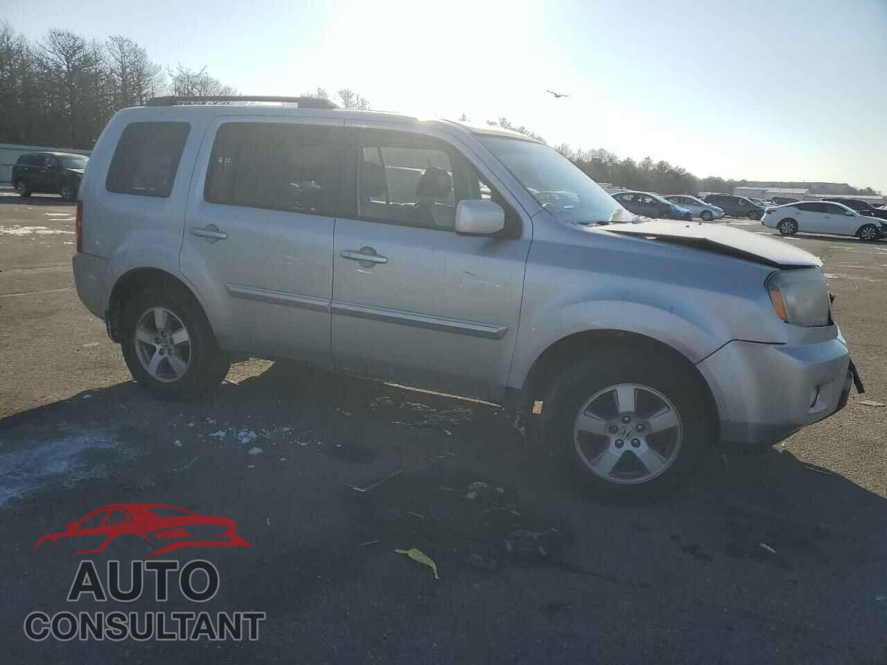 HONDA PILOT 2011 - 5FNYF4H52BB069155