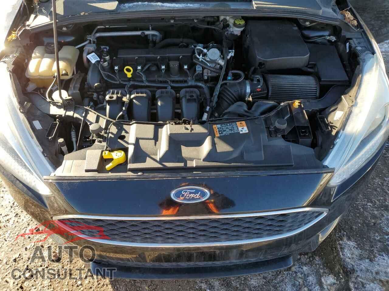 FORD FOCUS 2016 - 1FADP3K26GL392218
