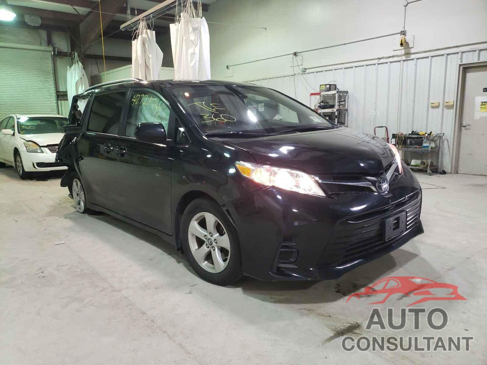 TOYOTA SIENNA 2019 - 5TDKZ3DCXKS019059