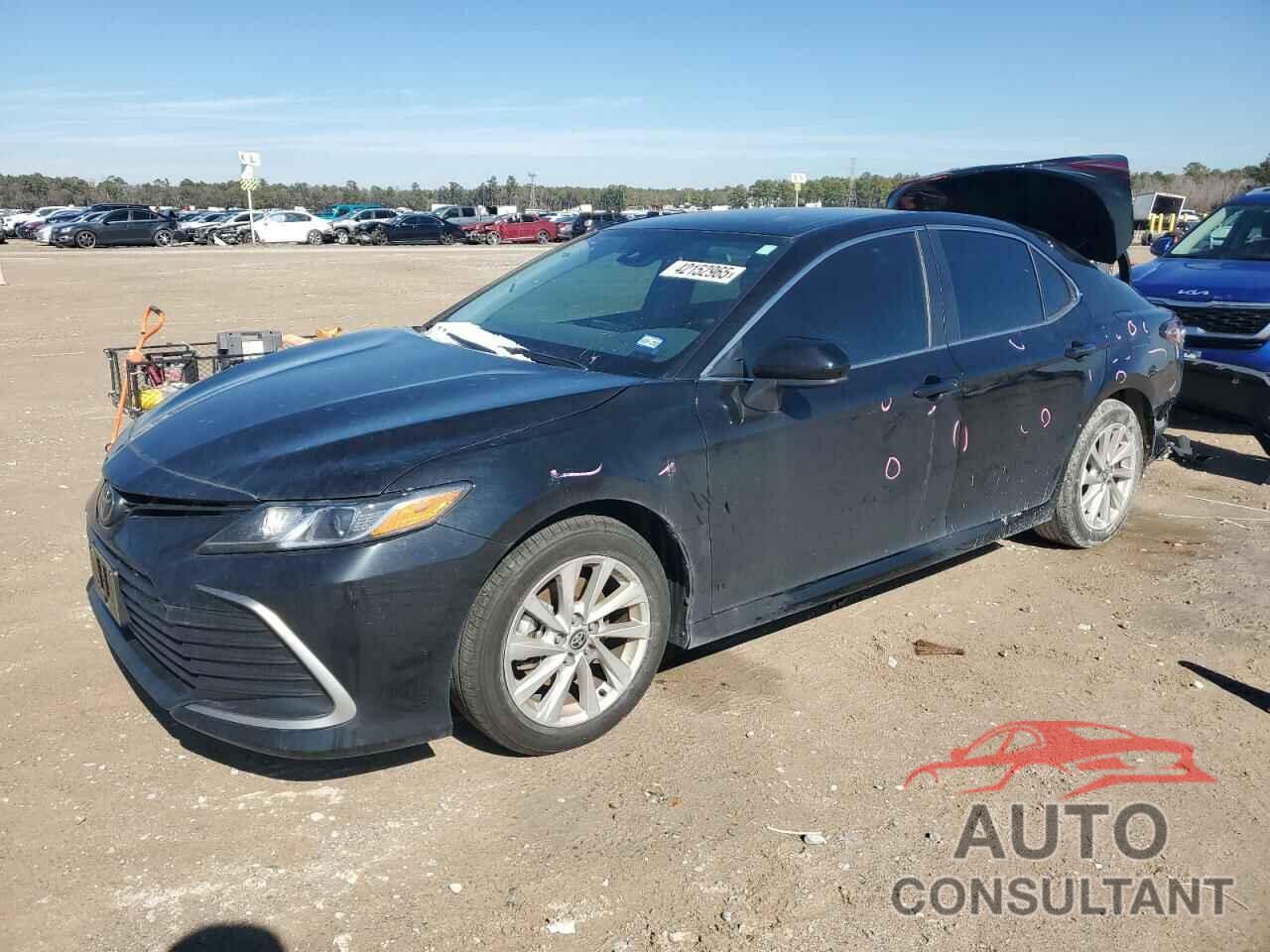 TOYOTA CAMRY 2024 - 4T1C11AK3RU254187
