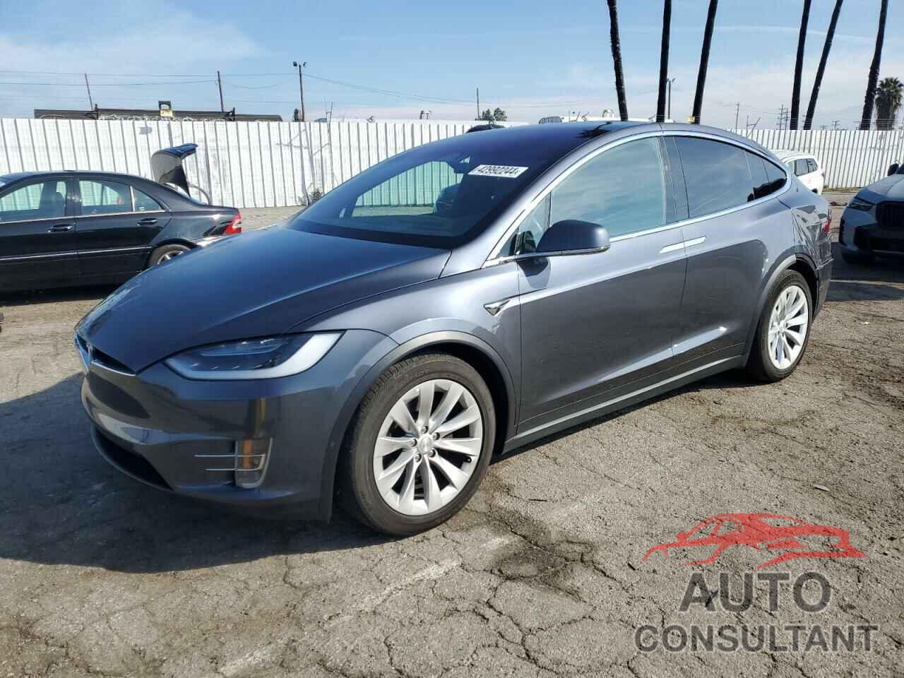 TESLA MODEL X 2018 - 5YJXCDE21JF112865