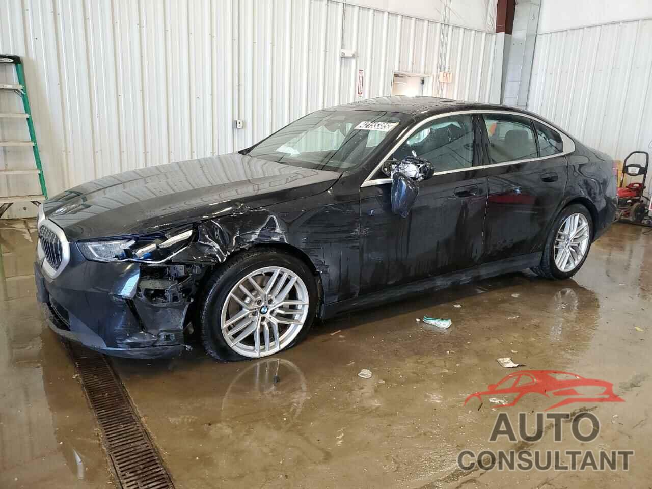 BMW 5 SERIES 2024 - WBA53FJ09RCS97793