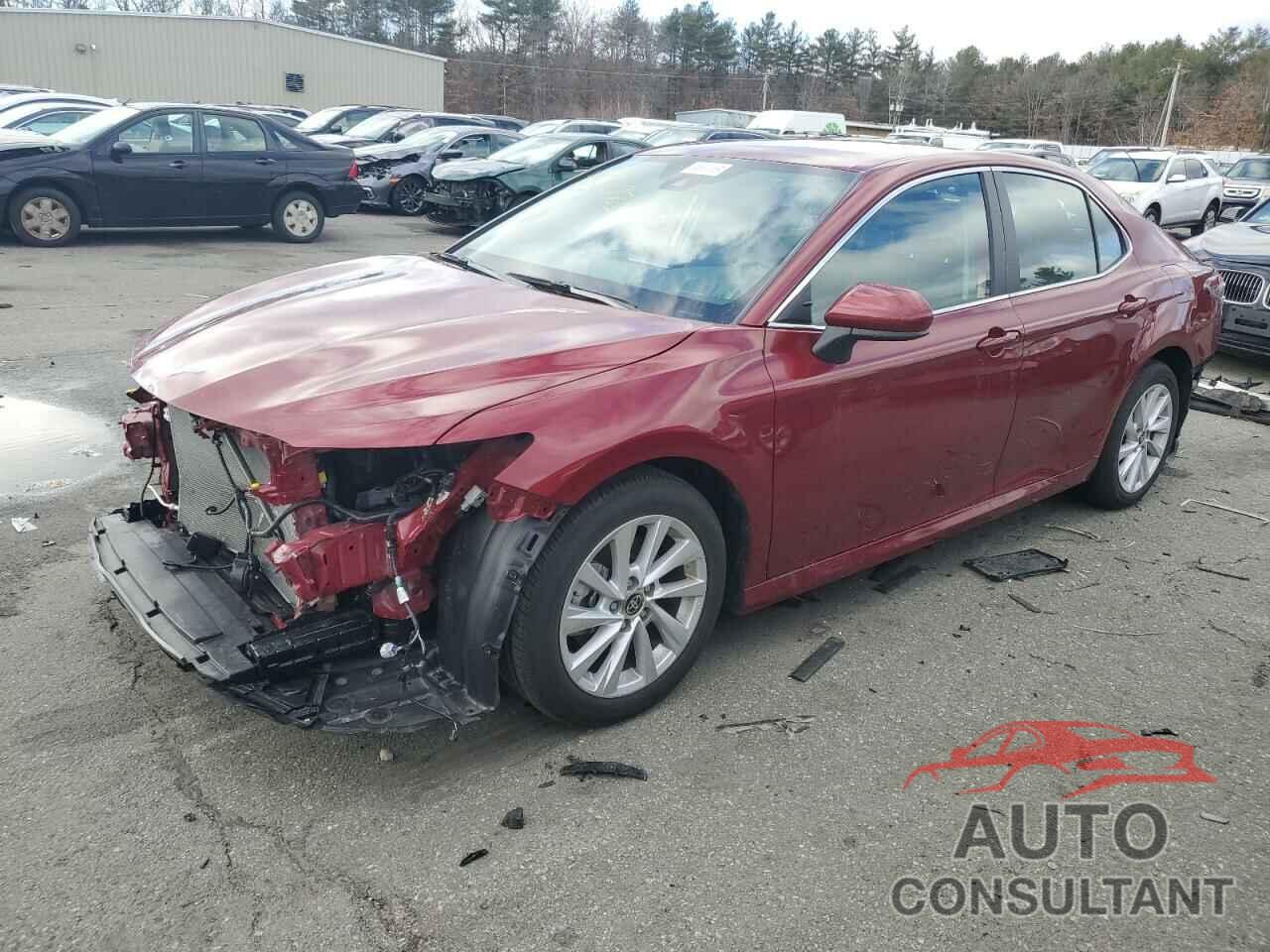 TOYOTA CAMRY 2022 - 4T1C11AK6NU060974