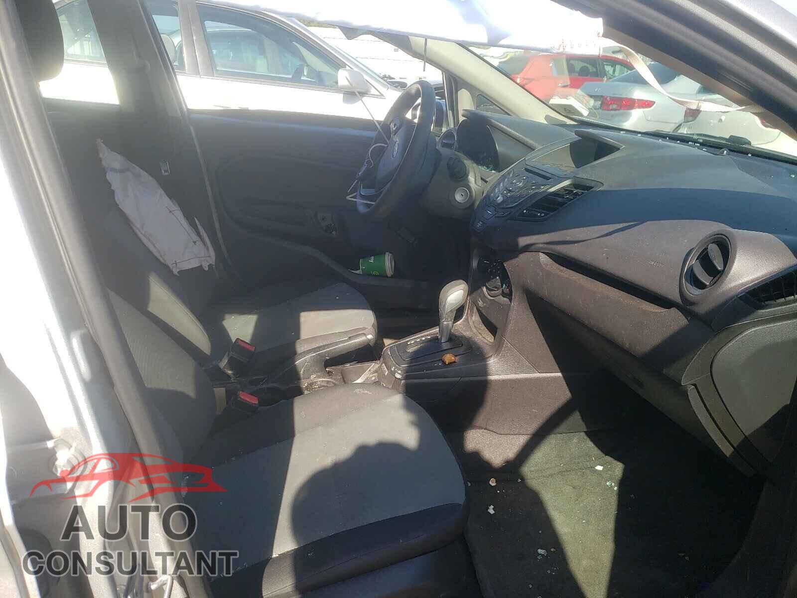 FORD FIESTA 2016 - 3FADP4AJ3GM143629