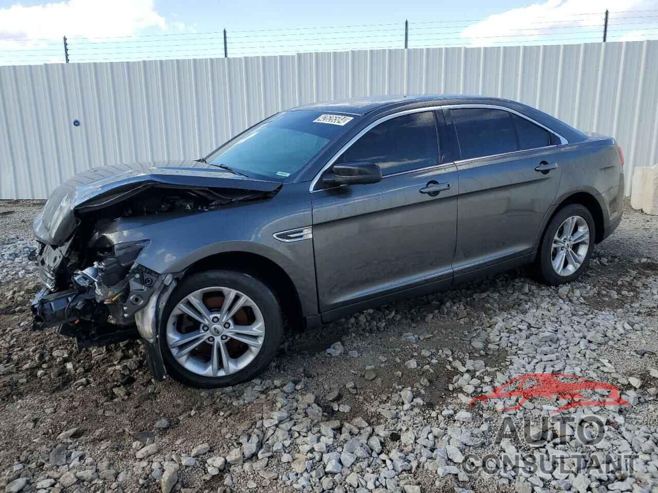 FORD TAURUS 2018 - 1FAHP2D89JG125068