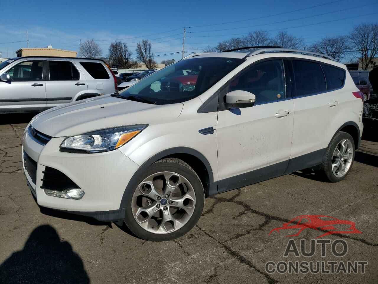 FORD ESCAPE 2015 - 1FMCU9J9XFUA66779