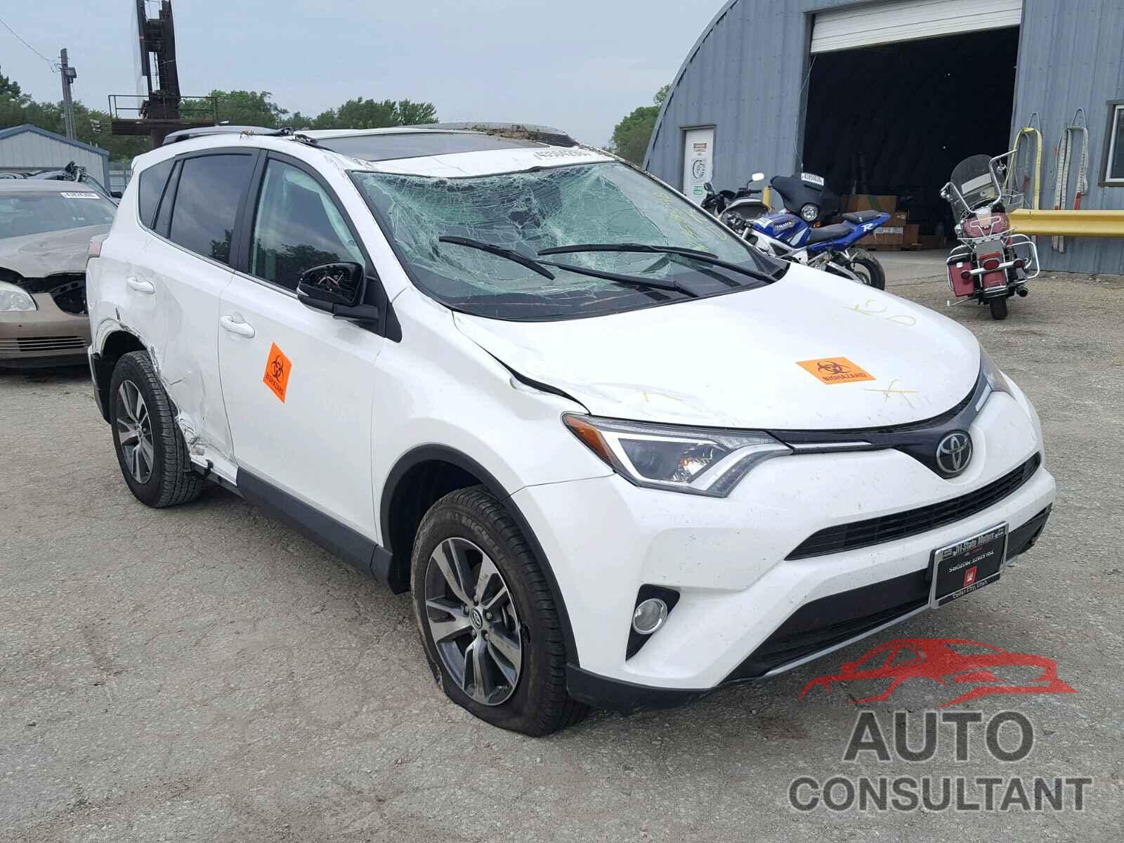 TOYOTA RAV4 XLE 2018 - 2T3RFREV0JW701925
