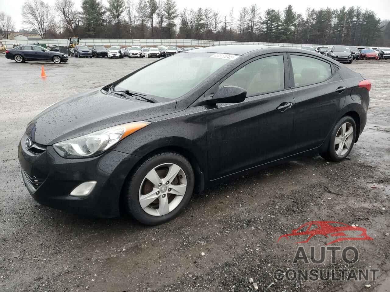 HYUNDAI ELANTRA 2012 - KMHDH4AE8CU400490