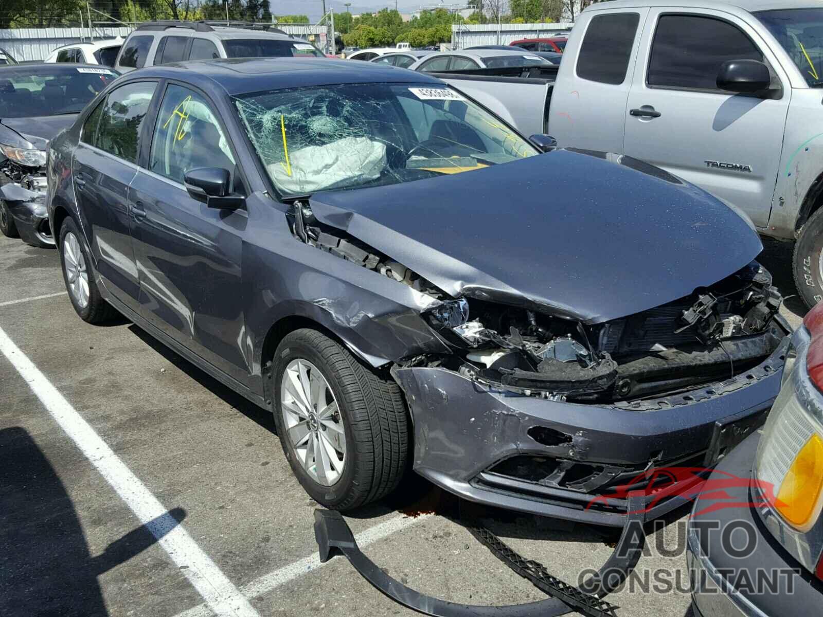VOLKSWAGEN JETTA 2015 - 3VWD17AJ7FM282946