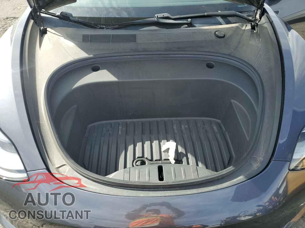 TESLA MODEL 3 2021 - 5YJ3E1EBXMF009908