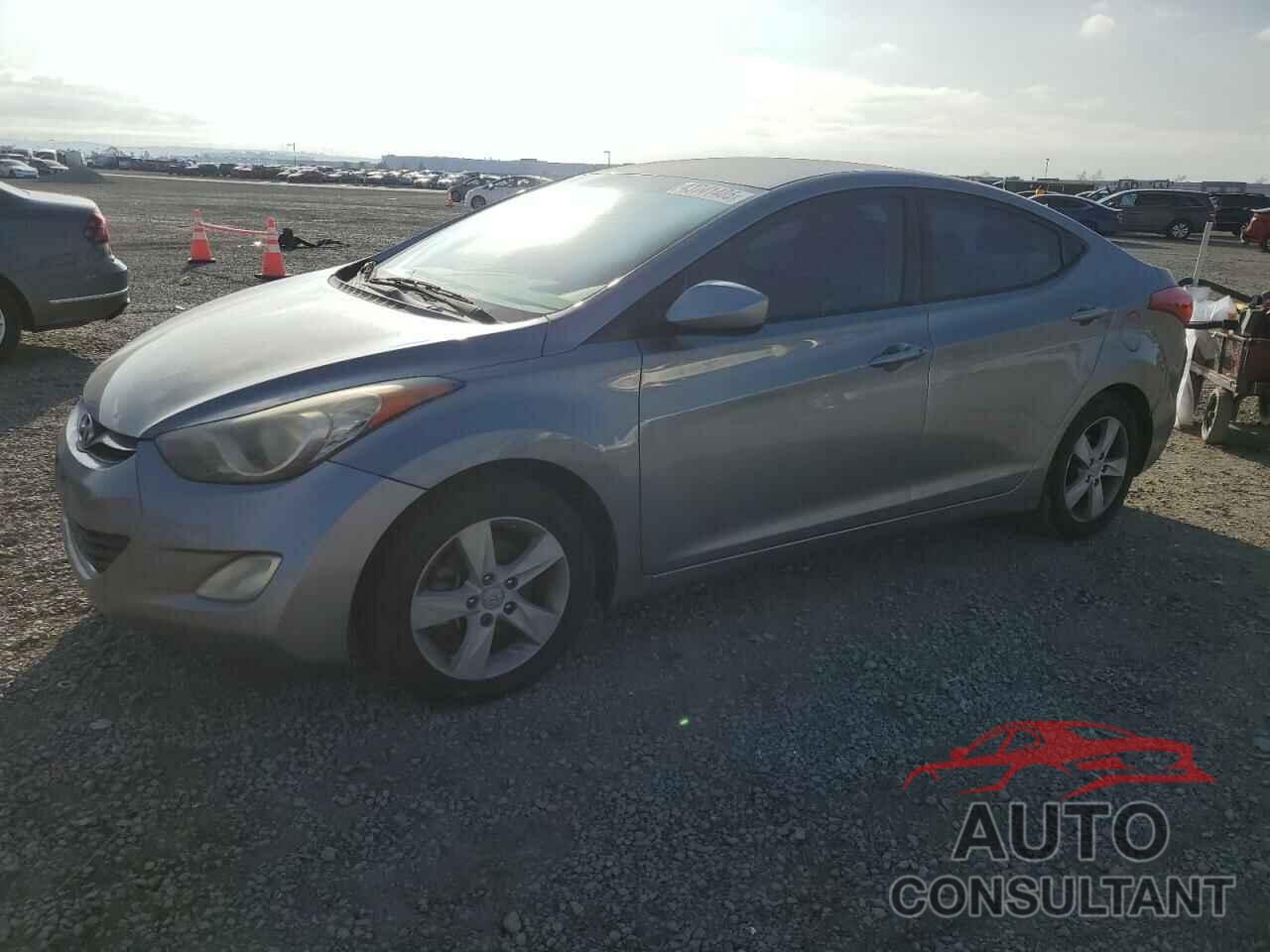 HYUNDAI ELANTRA 2013 - KMHDH4AE2DU986511