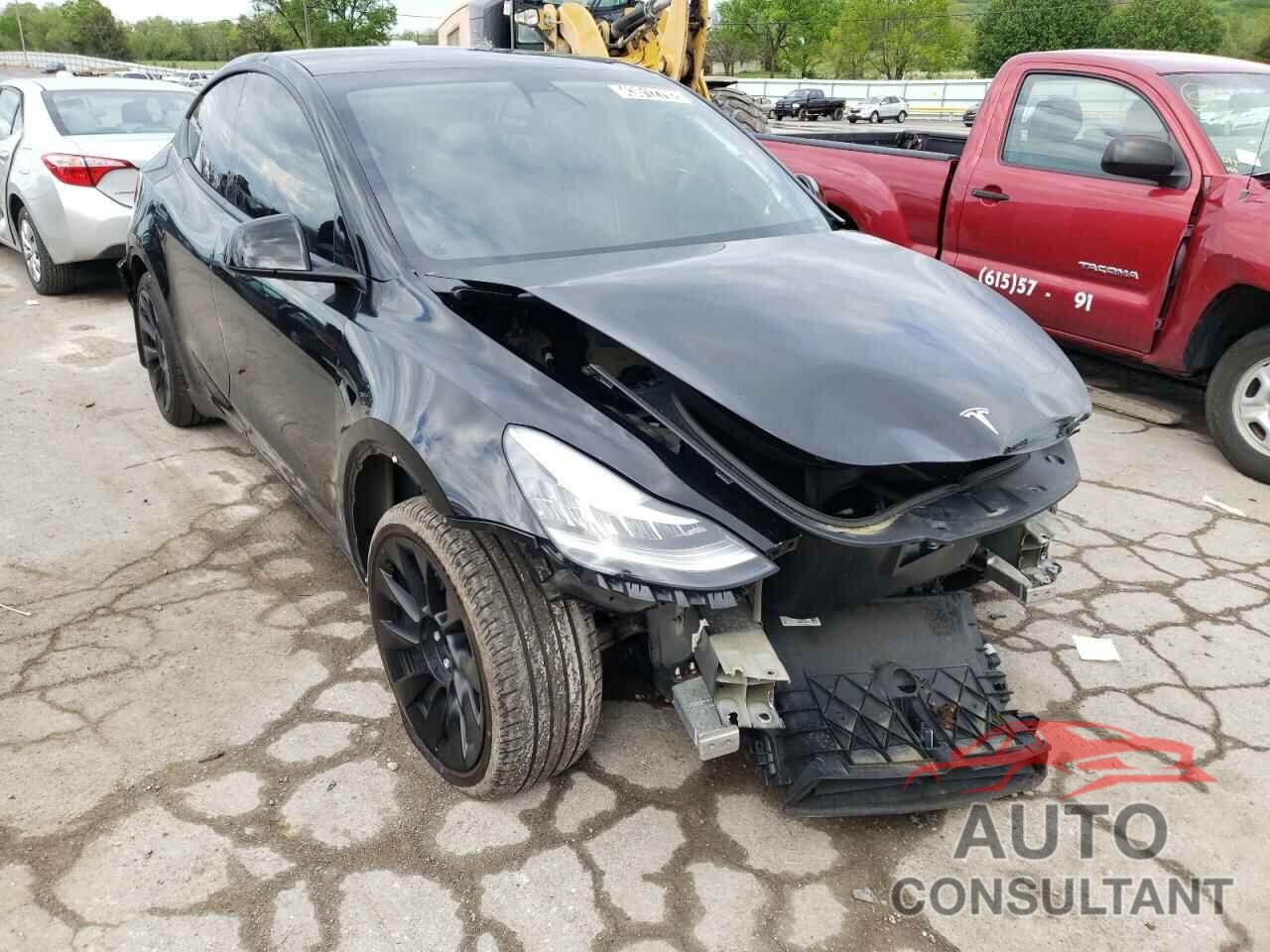 TESLA MODEL Y 2021 - 5YJYGDEE2MF191647