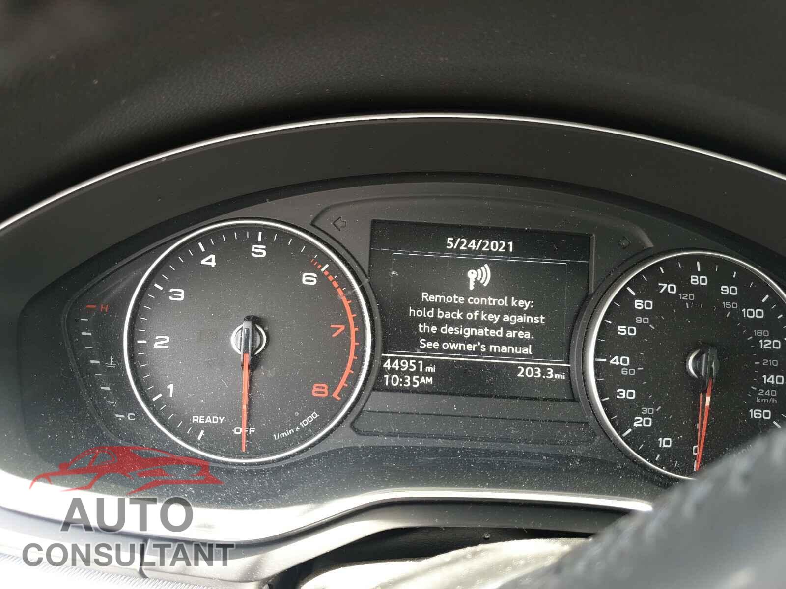 AUDI A4 2017 - WAUNNAF46HN058357