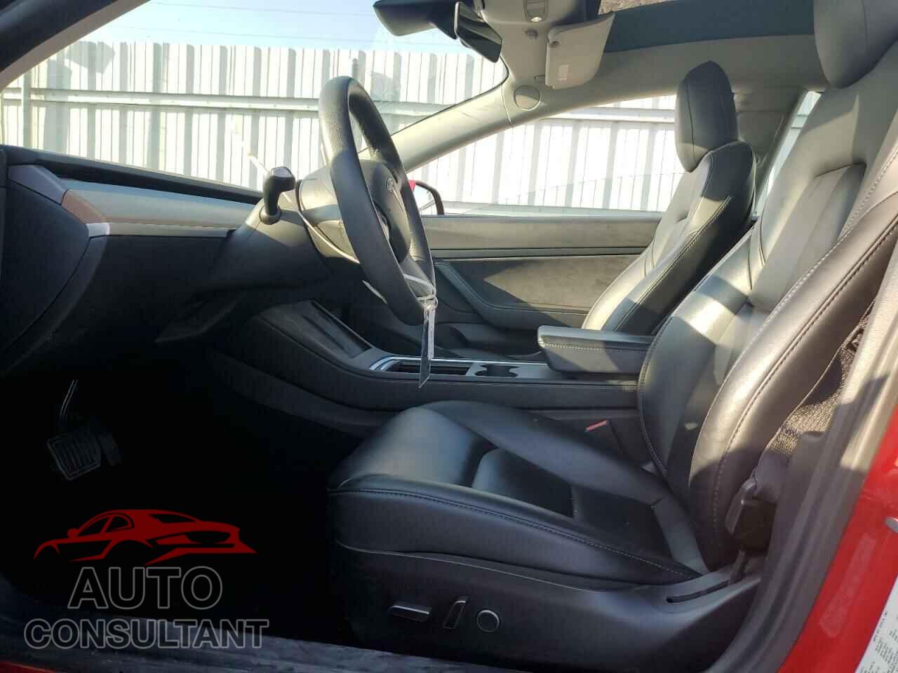 TESLA MODEL 3 2021 - 5YJ3E1EA0MF939193