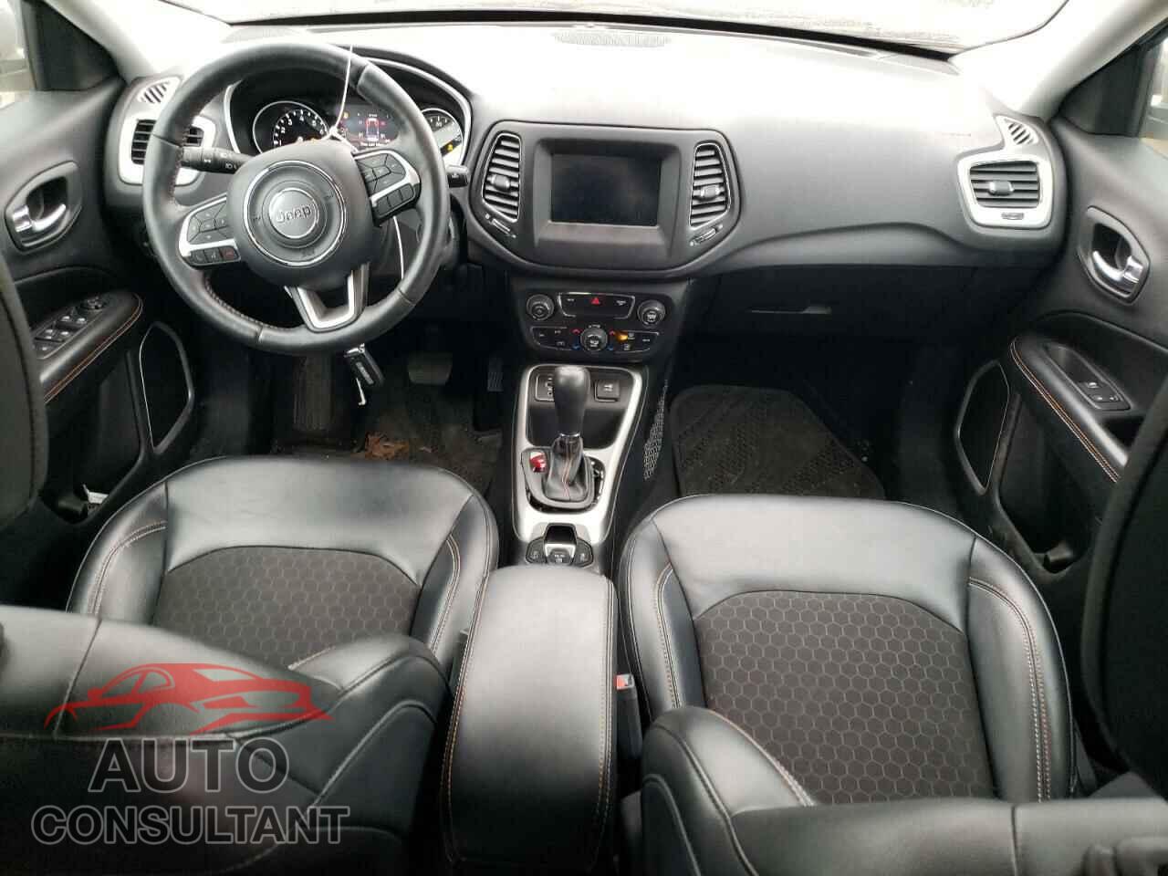 JEEP COMPASS 2017 - 3C4NJCBB1HT632684