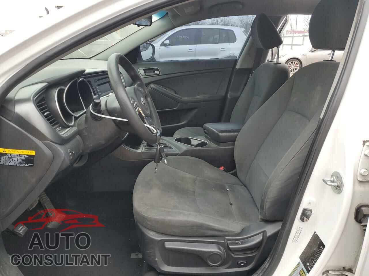 KIA OPTIMA 2015 - KNAGM4A76F5617028
