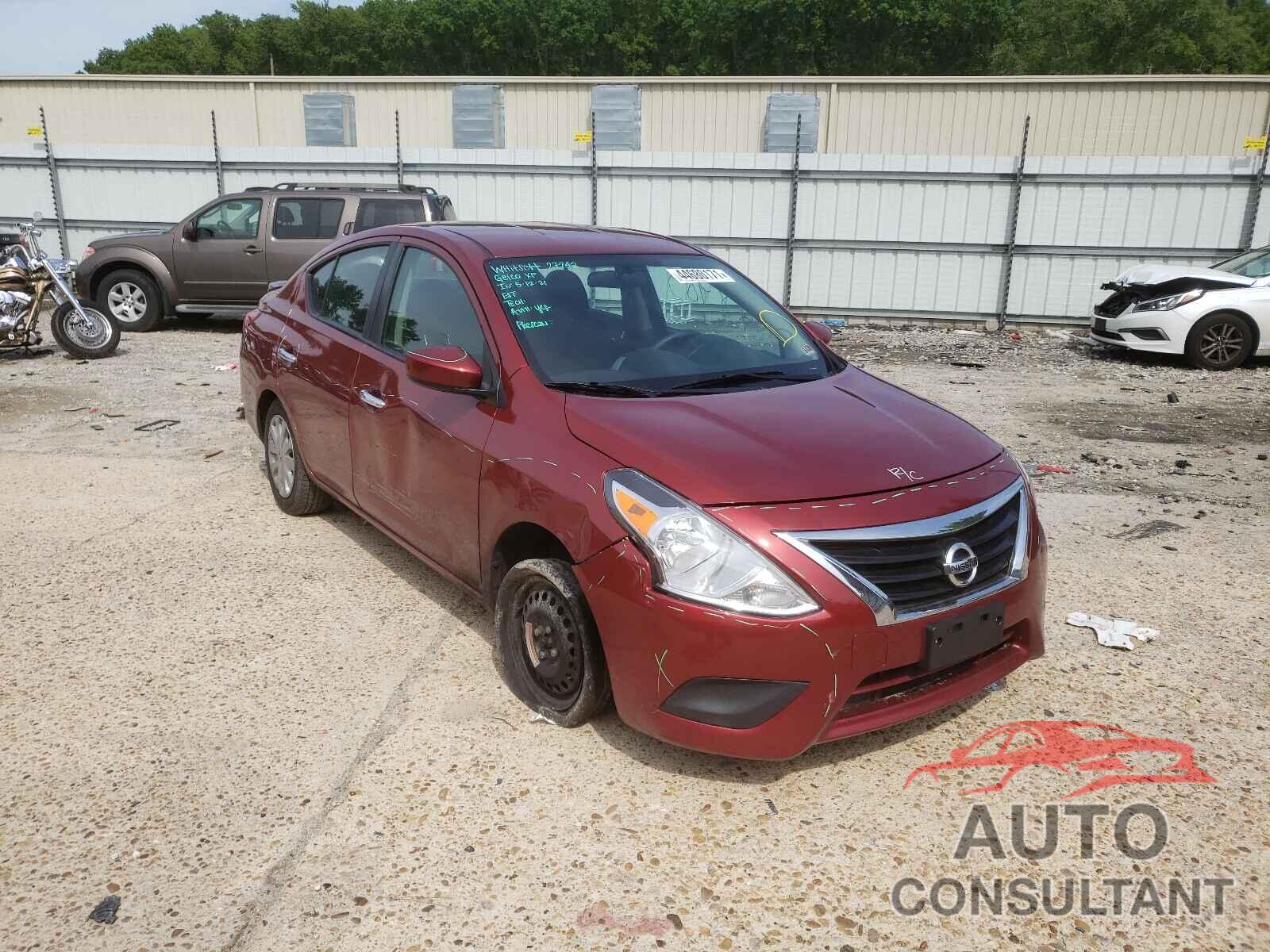 NISSAN VERSA 2019 - 3N1CN7AP6KL847049