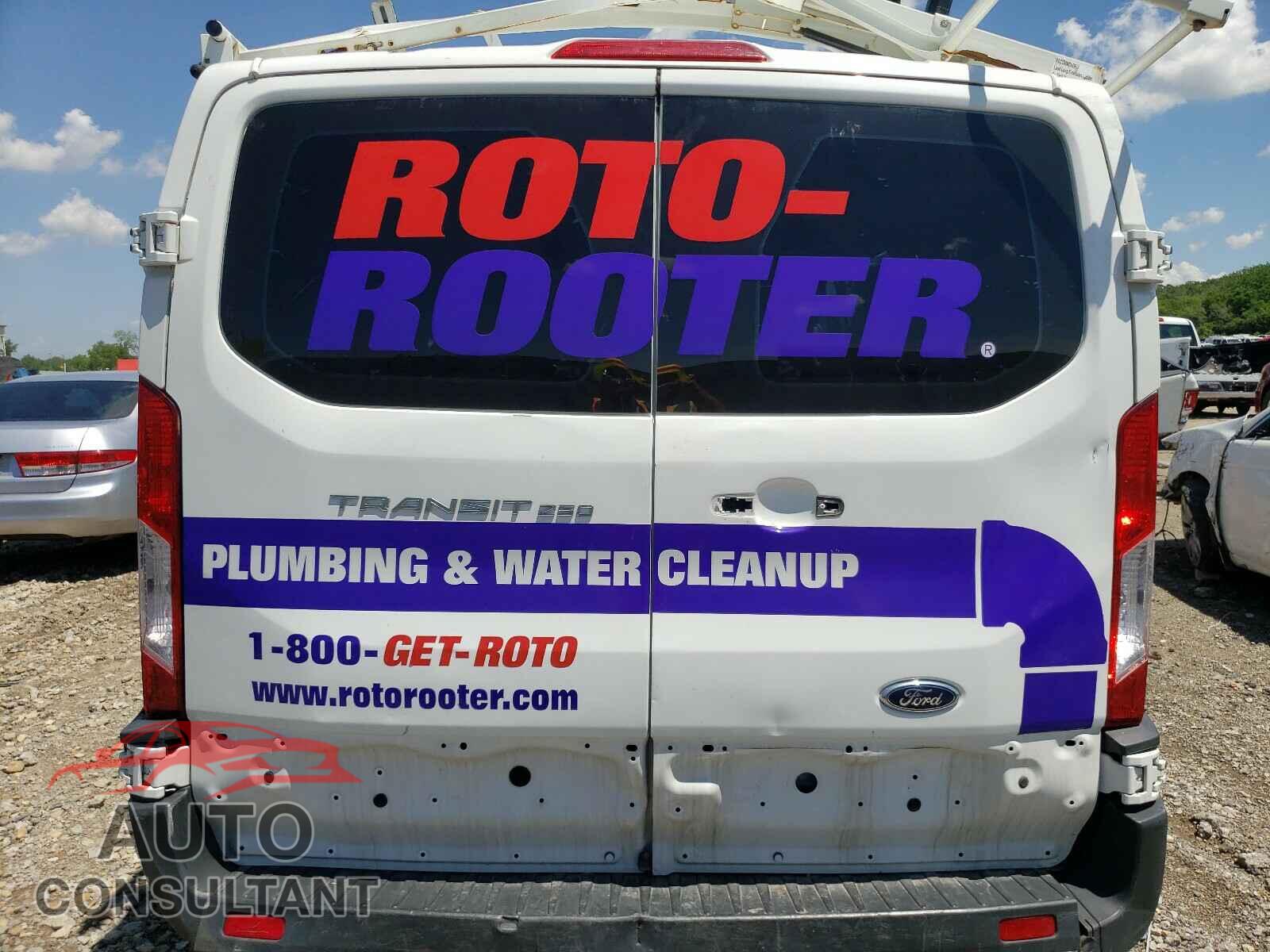 FORD TRANSIT CO 2017 - 1FTYR1YM3HKB00132
