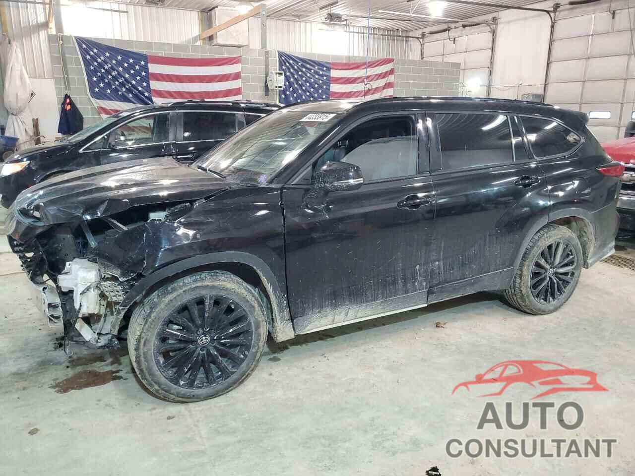 TOYOTA HIGHLANDER 2023 - 5TDKDRBH0PS016629