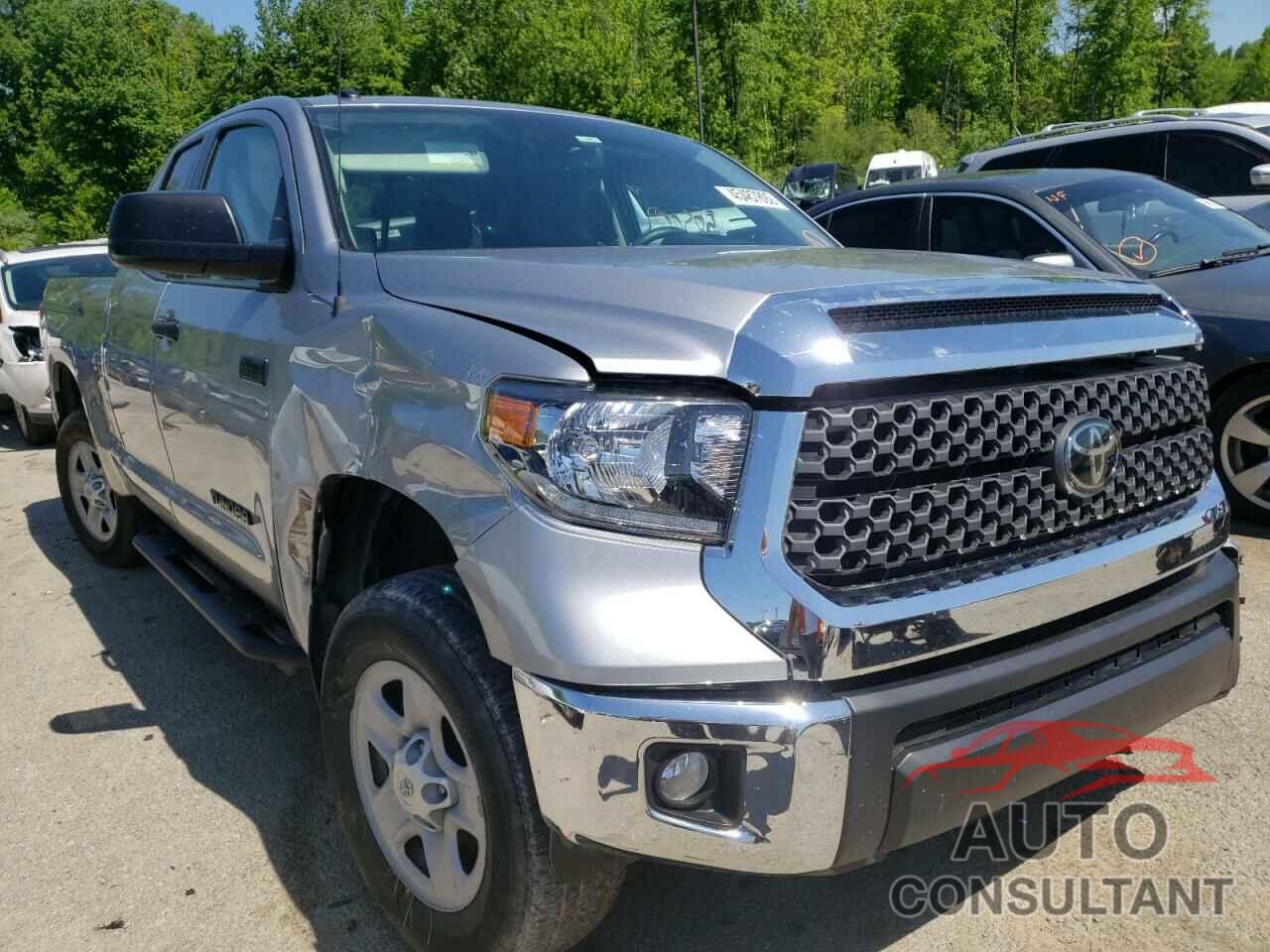 TOYOTA TUNDRA 2019 - 5TFUW5F14KX842976