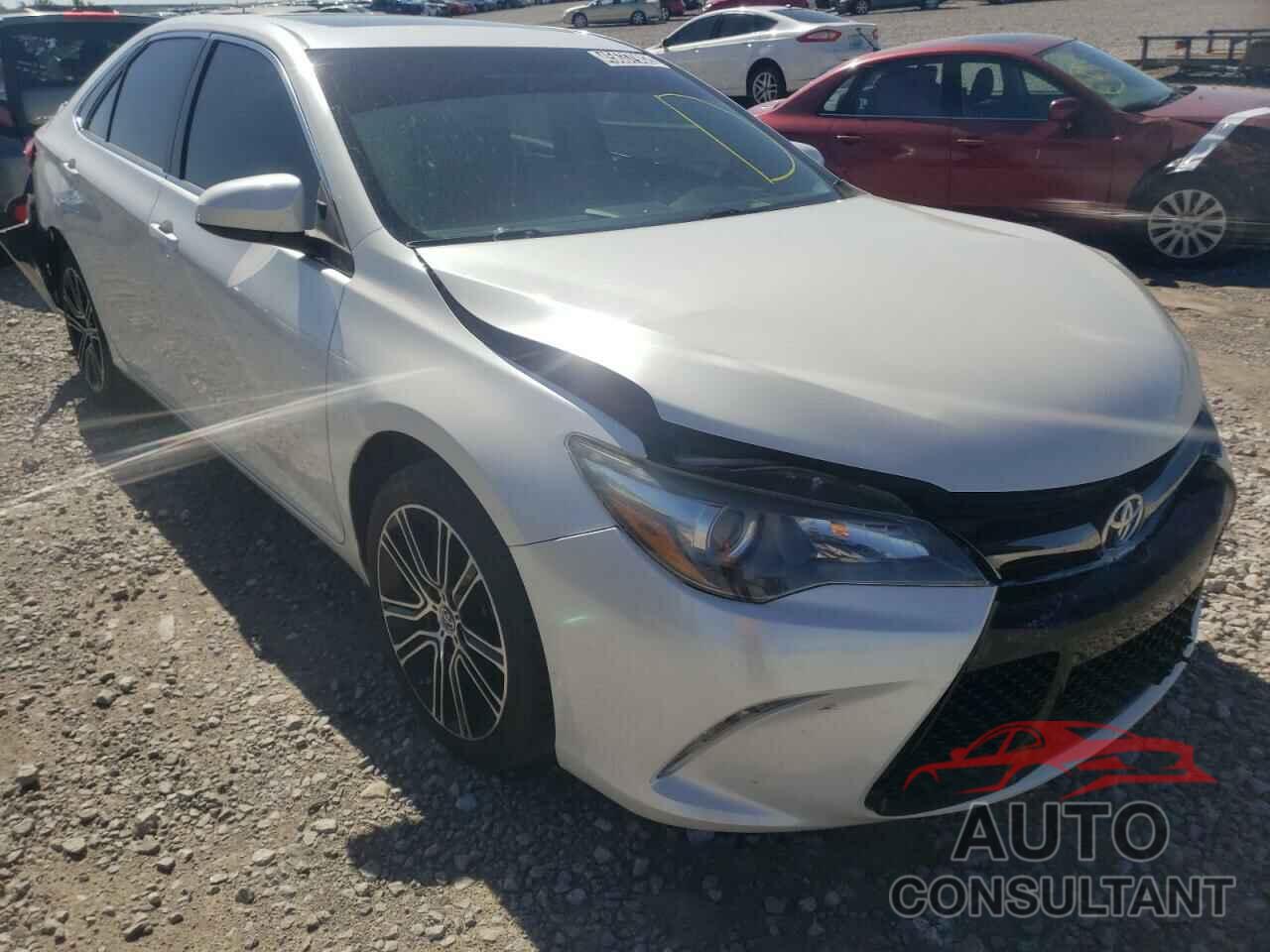 TOYOTA CAMRY 2016 - 4T1BF1FK3GU144534