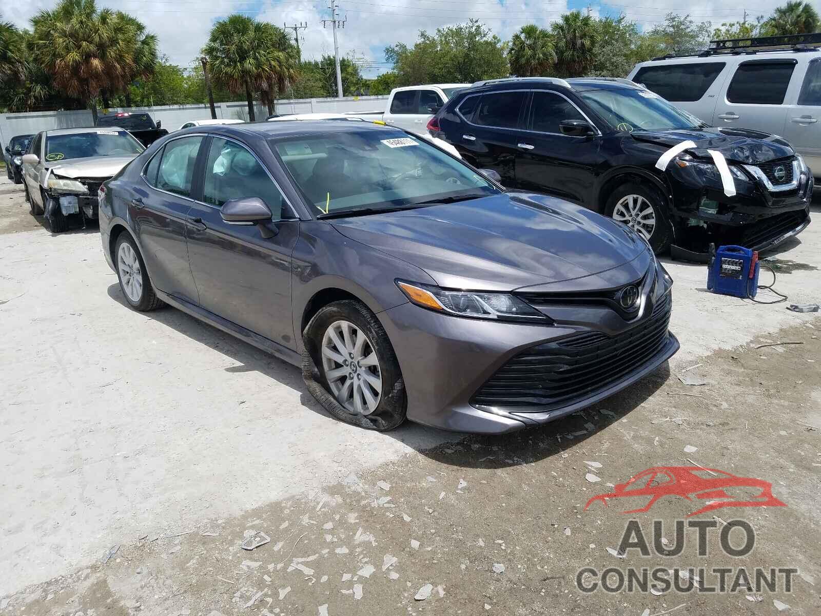 TOYOTA CAMRY 2020 - 4T1L11AK9LU885811