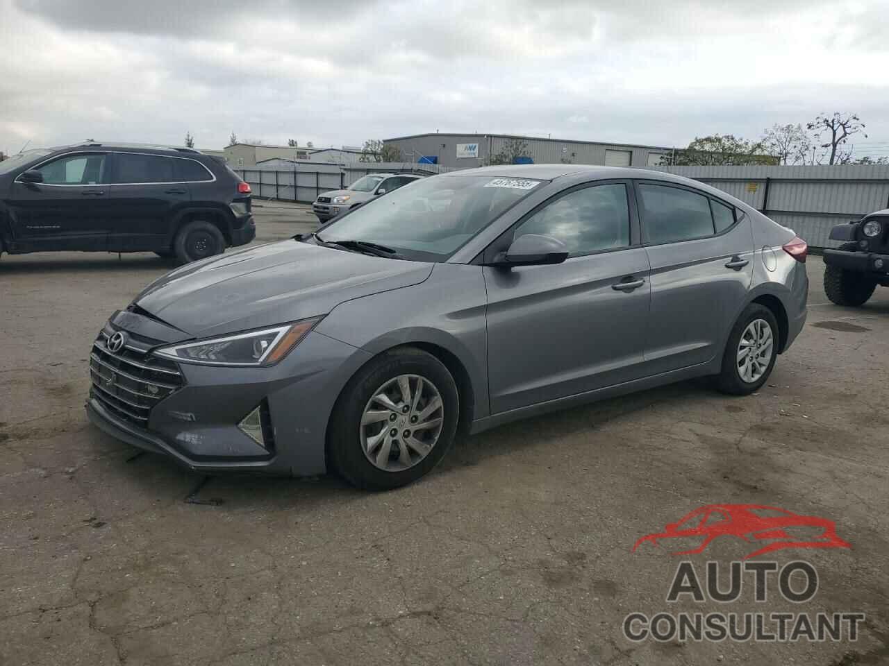 HYUNDAI ELANTRA 2019 - 5NPD74LF0KH450323